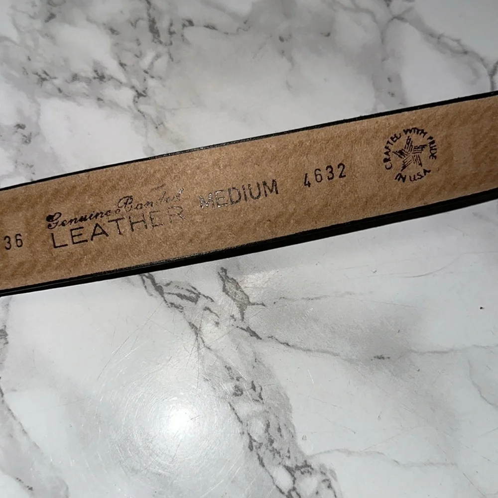 Men's Brown Leather Belt size medium